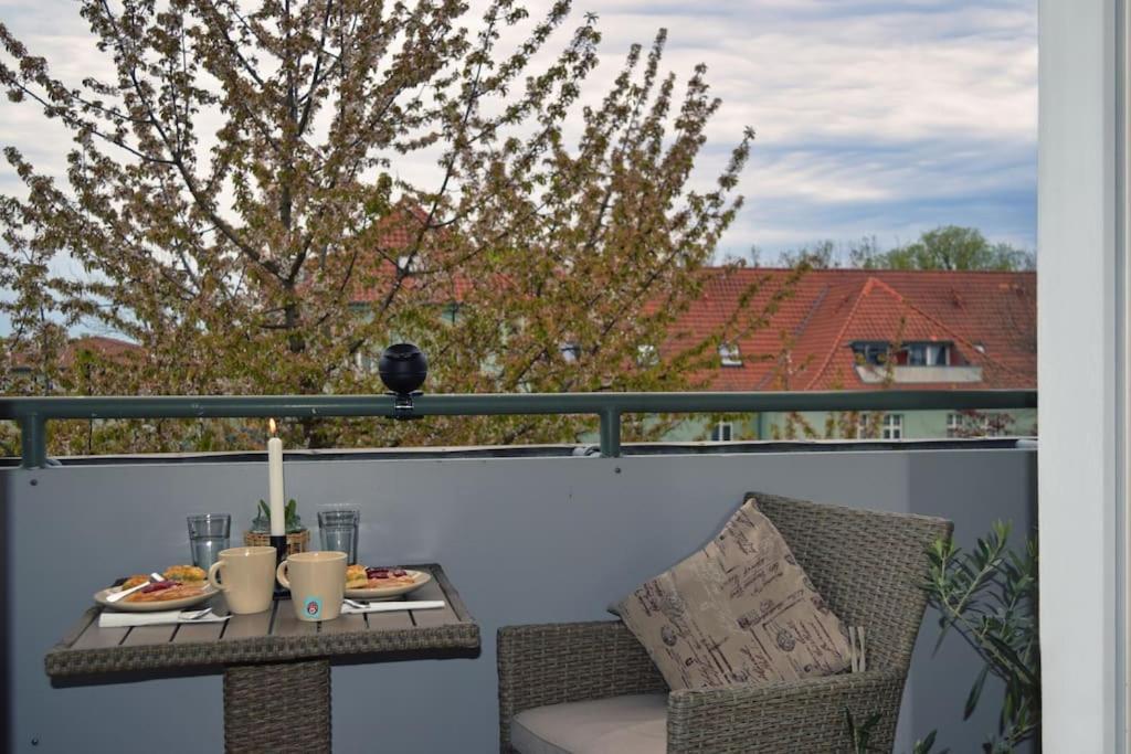 Md-5 Stadtfeld Beimsstrasse 81 - Appartement Domblick - Parkplatz - Balkon - 2Einzelbetten - Schlafsofa Magdeburg Exterior foto
